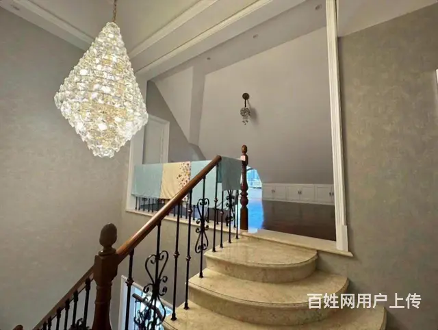 捡漏溪岸艺墅叠墅 扩后350平 精装 4室2厅3卫 678万 - 图片 9