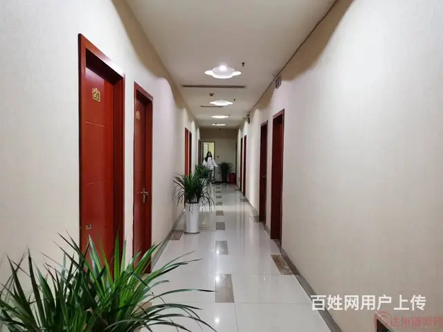 （达州铺源网）西外国粮大酒店对面600㎡茶楼转让 - 图片 4