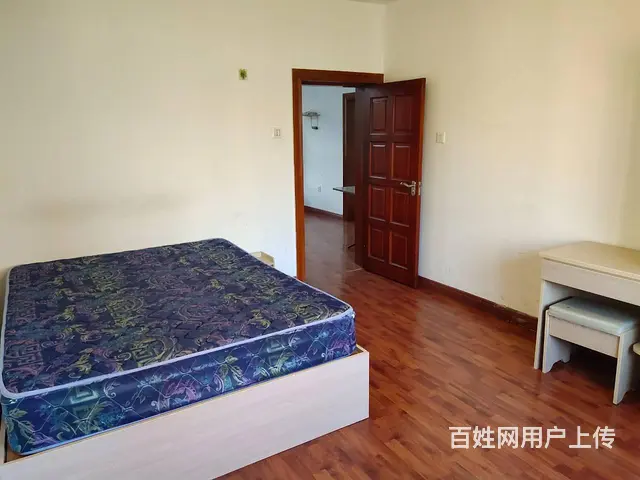 个人出租道里索菲亚教堂附近两室一明厅 - 图片 4
