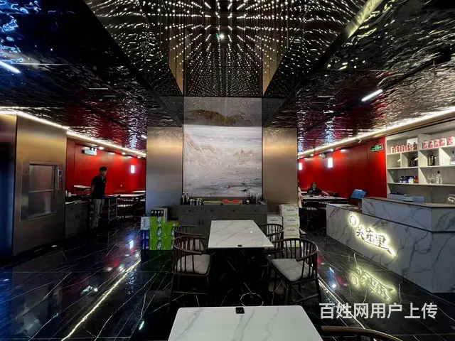 （51旺铺推荐）龙华区华海路临街整栋带外摆区750平餐饮转让 - 图片 2