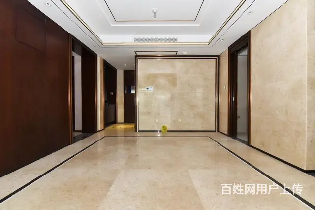 急卖，急卖，低于市场价格，正对花园景观，有钥匙，带一车位，急 - 图片 2