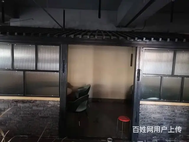市中心900平临街旺铺出租 可租可转 周边配套成熟 - 图片 9