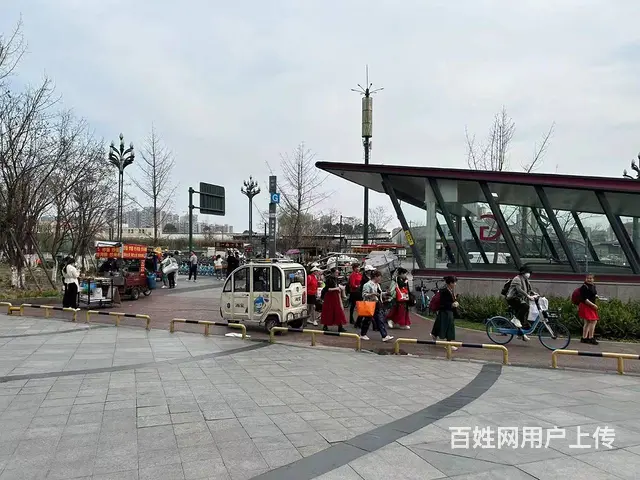 XSY新都地铁出口临街餐饮店转让(带外摆区域) - 图片 2