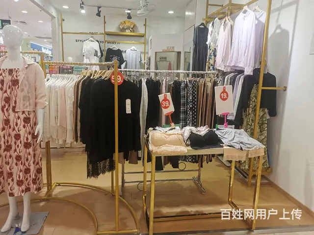 女装服装店转让 - 图片 2