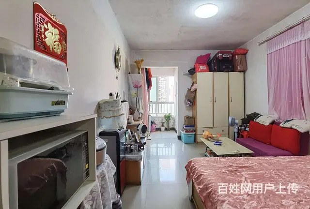 拱北关口都市广场电梯精装大公寓出租，租价1800。近关口 - 图片 1