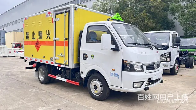 拉甲醇专用厢式车蓝牌汽油机113马力图片和参数 - 图片 3