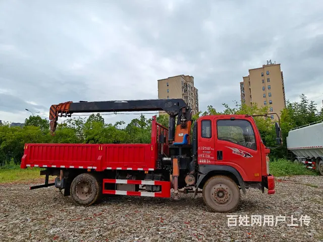 重汽黄牌二手随车吊 - 图片 5