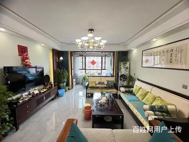 鸿润城 普通住宅 精装修双气双证 - 图片 1