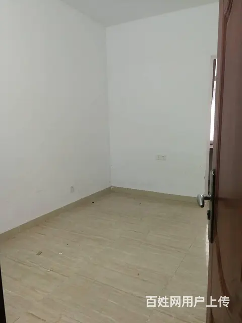 吉隆小区 普通住宅1厅 简单装修 - 图片 3