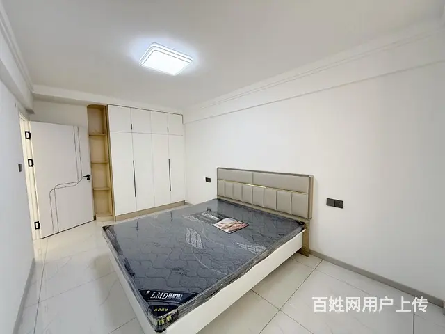 燕都新城二期西区平台上2楼，两室一厅，三阳格局！精装修冰箱  - 图片 3