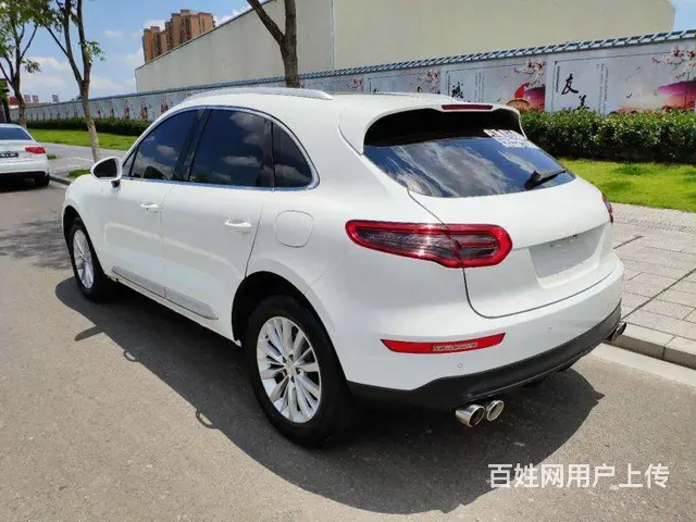 众泰SR9 2017款 2.0T 双离合 极致之梦 - 图片 4