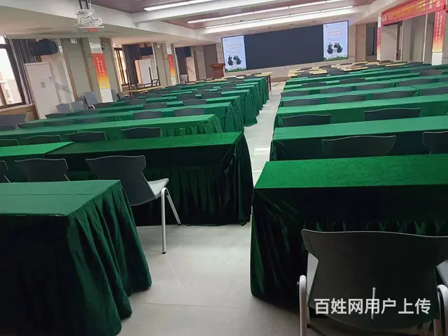 深圳出租桌面镜桌子宴会椅指示牌一米线沙发茶几铁马 - 图片 1