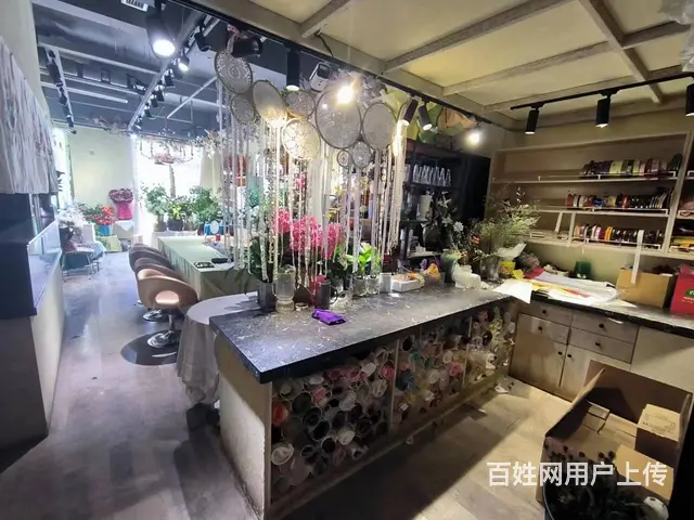 B个人一丝路旅游小镇花店转让，可招合伙人，可空转 - 图片 7