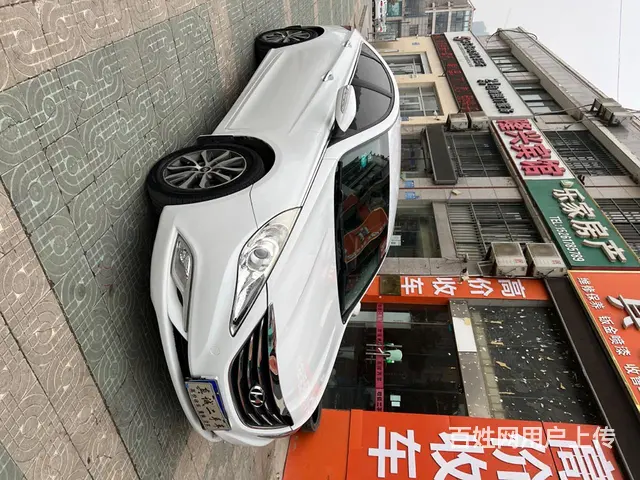 现代 索纳塔 2013款 第八代索纳塔 2.0 手自一体 领 - 图片 2