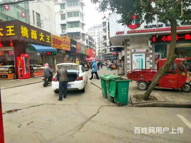【都市时讯 优选推介】怀远文昌街主街 服装店转让 - 图片 2