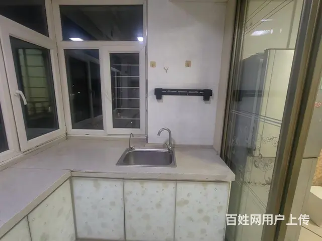出租八里铺附近龙驰古道五楼71平，两室一厅，临近市场生活便利 - 图片 5
