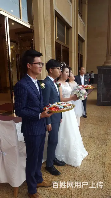 昆明专业伴娘伴郎租赁，自备服装，自行到达 - 图片 4