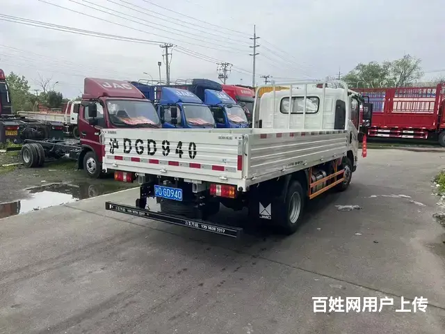 新车未用，2023年9月上牌江铃凯运4.2米平板车 - 图片 3