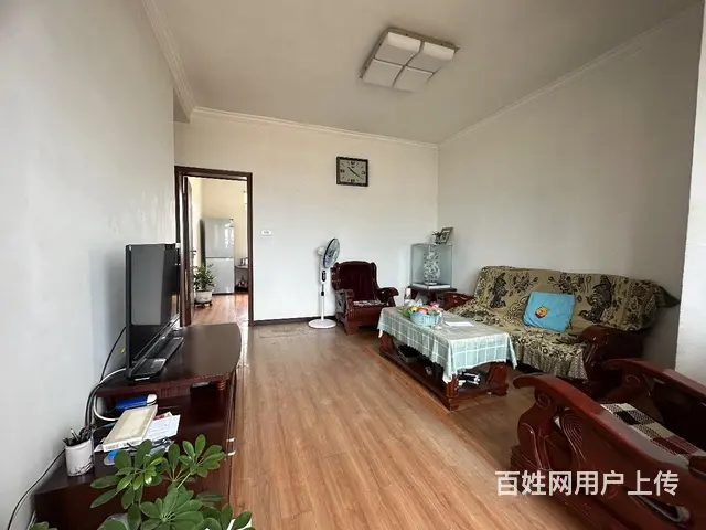 急售市政府小区，过户便宜，拎包入住 - 图片 1