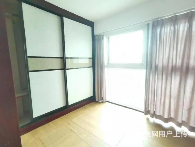 保税区  华美空间华悦旁电梯大三房150平使用拎包入住 - 图片 11
