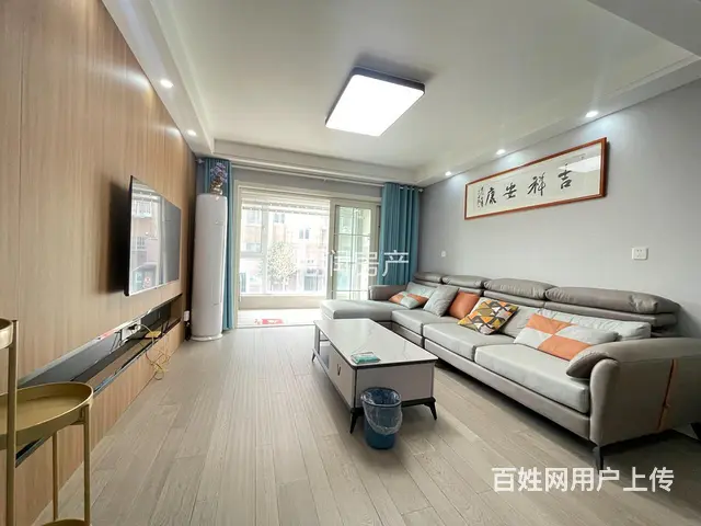 泉城花都 低层精装两室 南北通透 送储藏室 精装短住拎包即住 - 图片 1