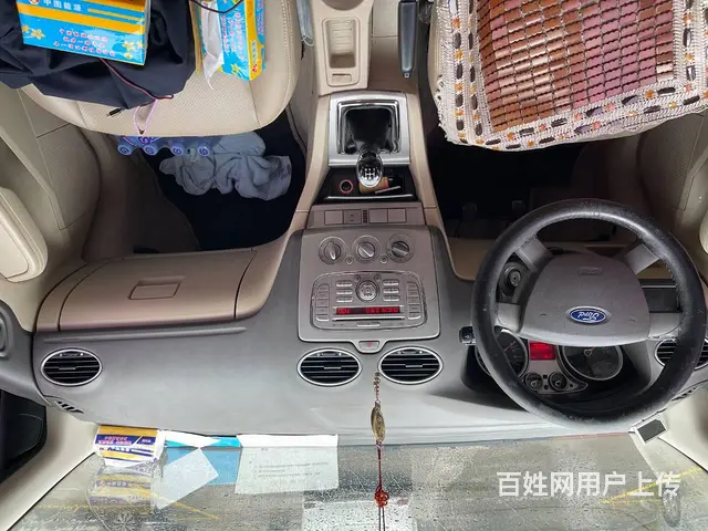 福特 福克斯 2009款 福克斯-三厢 1.8 手动 舒适型 - 图片 7