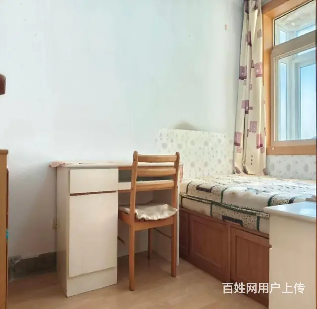 朝阳街烟台山附近三楼三室一厅出租1800 - 图片 4
