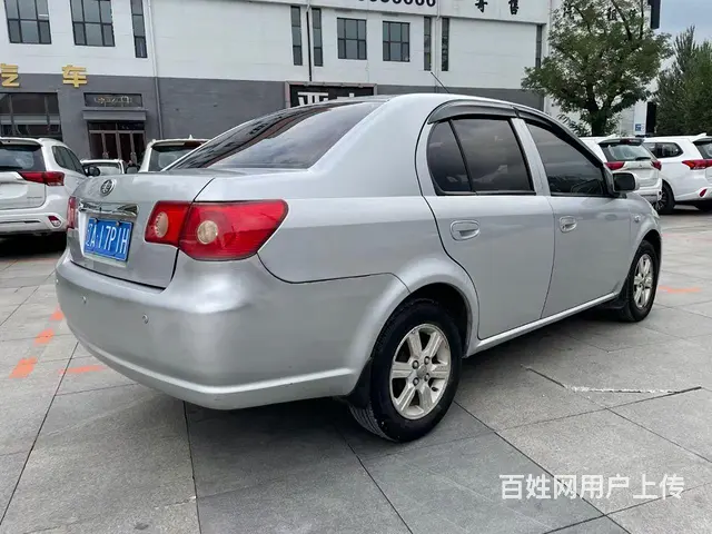 一汽 威志 2008款 威志-三厢 1.5 手动 豪华型 - 图片 1
