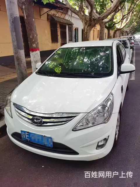 现代 瑞纳 2010款 瑞纳-三厢 1.4 手动 GS 舒适 - 图片 1
