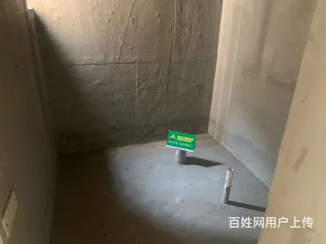 各自付税，看房方便，房主急售阳城龙庭精装5室3厅3卫 - 图片 5