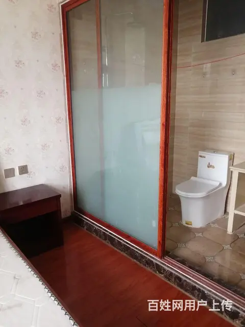 易门县县城中心房屋出租 - 图片 1