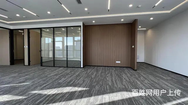 符星创新中心，精装出租，采光通透，交通便利，价格条件好谈！ - 图片 3
