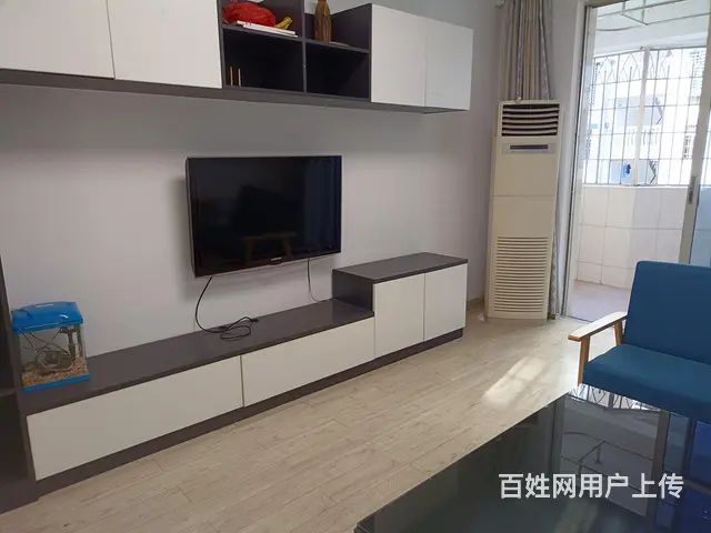 彩虹花园地铁口房大二房二阳台3500元 - 图片 1