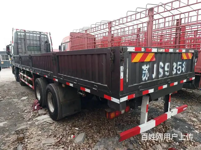 出售二手9.6米平板车德龙X3000前四后八带液缓 - 图片 5