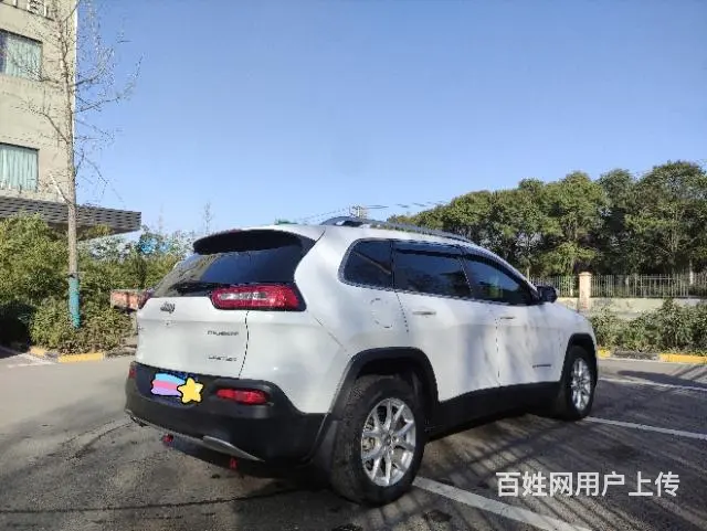 Jeep 自由光 2017款 2.0 手自一体 优越版 - 图片 9