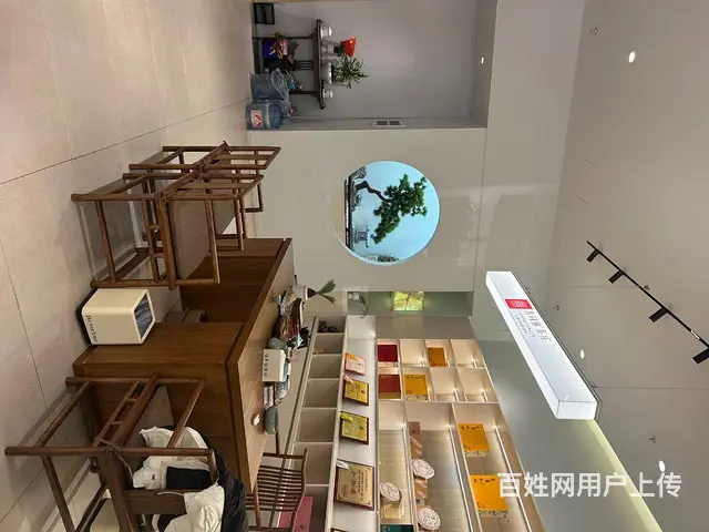 沿街商铺，地铁口4米，人流量大，消费能力强 - 图片 4