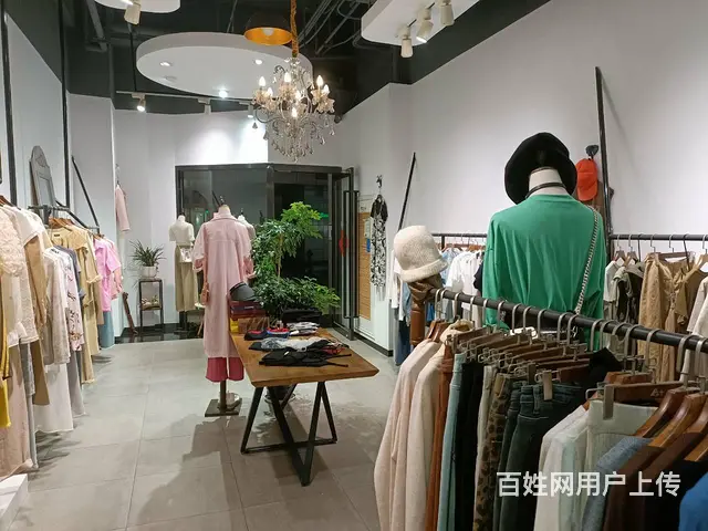 （众铺精选）2627海宁银泰城商业步行街服装店转让 - 图片 4