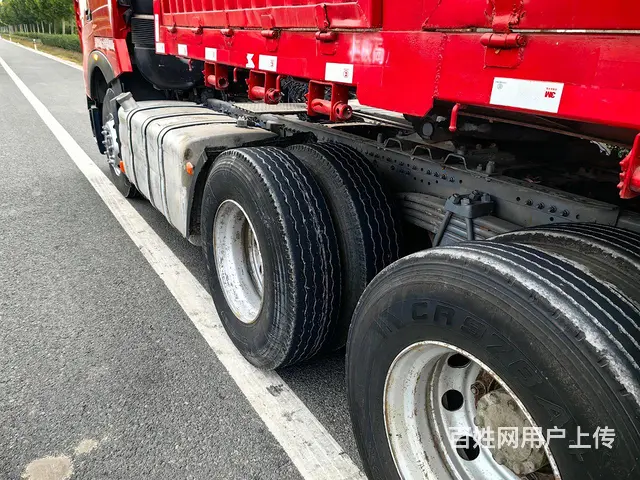重汽豪沃(HOWO) HOWO T7H 牵引车 - 图片 3
