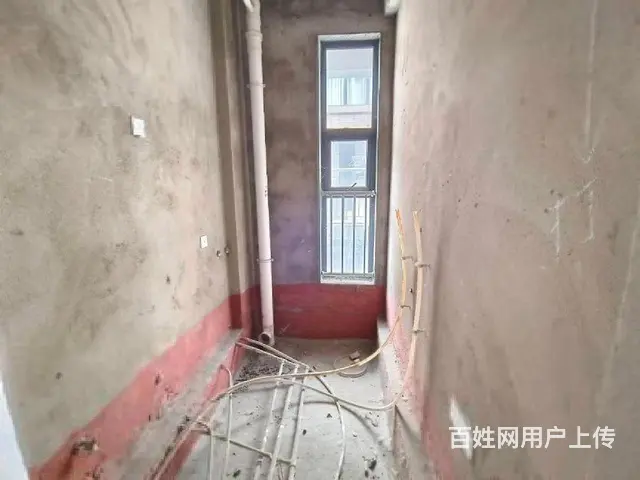 别墅 河边联排别墅 边户 带大院子 证过二 近奥林匹克 - 图片 7