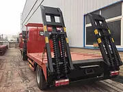 重汽王牌云内130马力平板车 拖60挖机板车