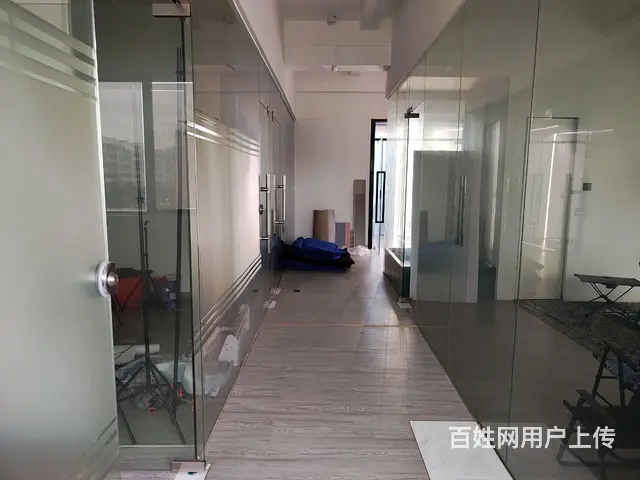 免中介 翠微大前门潮流时尚办公 240㎡ 带装修有隔断 - 图片 6