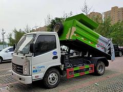 厂家直销：洒水车 吸污车 扫路车 吸粪车 吸尘车