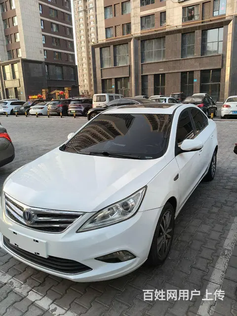 长安 逸动 2015款 1.6 手动 豪华型 - 图片 1