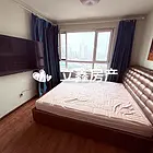 新华国际，电梯中层，家电家具齐全，采光好拎包住，交通购物方便