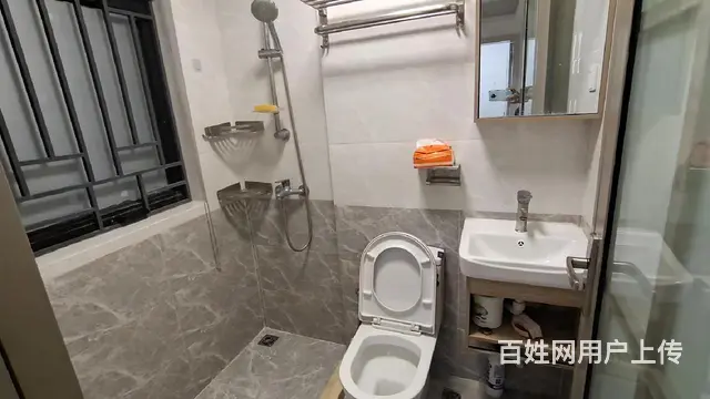 华发峰景湾 精装3室 家具电器齐全 非常干净拎包入住 - 图片 8