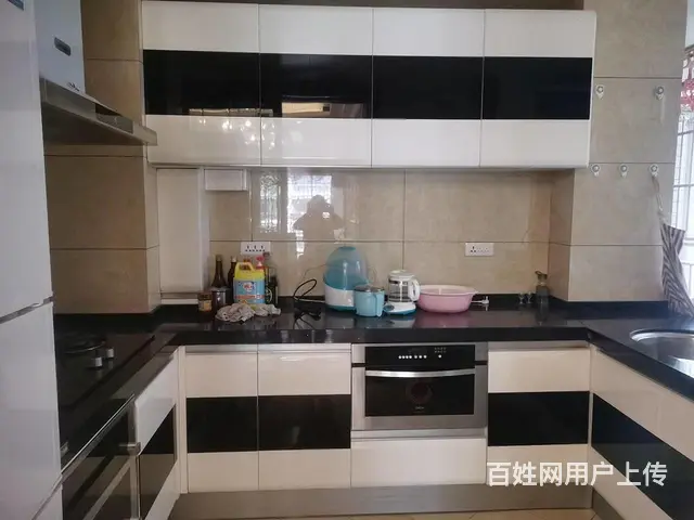 专医院附近三江花园精装修四室两厅两卫带车位产证齐全临近一小 - 图片 3