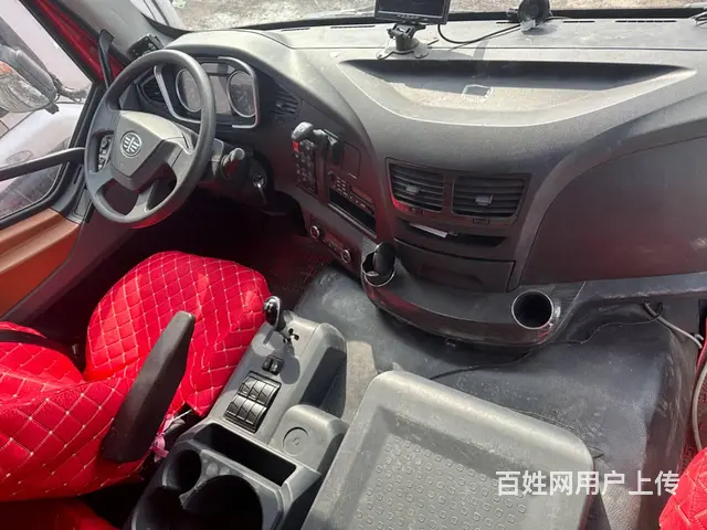 二手一汽解放前四后八9.6米冷藏货车国六包提档过户 - 图片 7