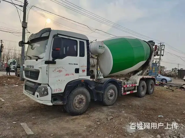 17年豪沃大14方轻量化搅拌车 - 图片 2