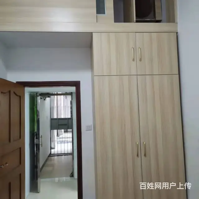 船山大道晶珠广场附近1室配套简单装修带家具家电月租350 - 图片 4