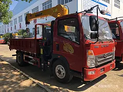 重汽蓝牌5吨随车吊 货箱4米多少钱